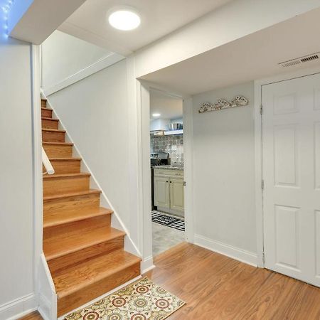 Splendid Cheerful 2-Bedroom Residential Hyattsville Bagian luar foto