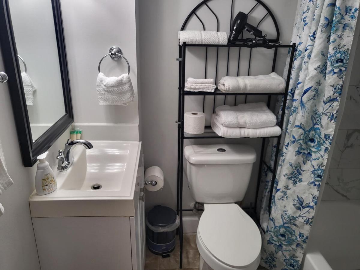 Splendid Cheerful 2-Bedroom Residential Hyattsville Bagian luar foto