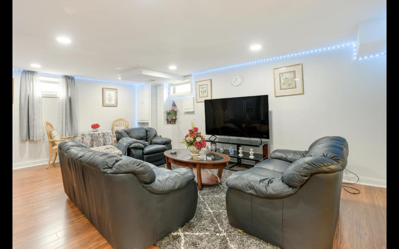 Splendid Cheerful 2-Bedroom Residential Hyattsville Bagian luar foto