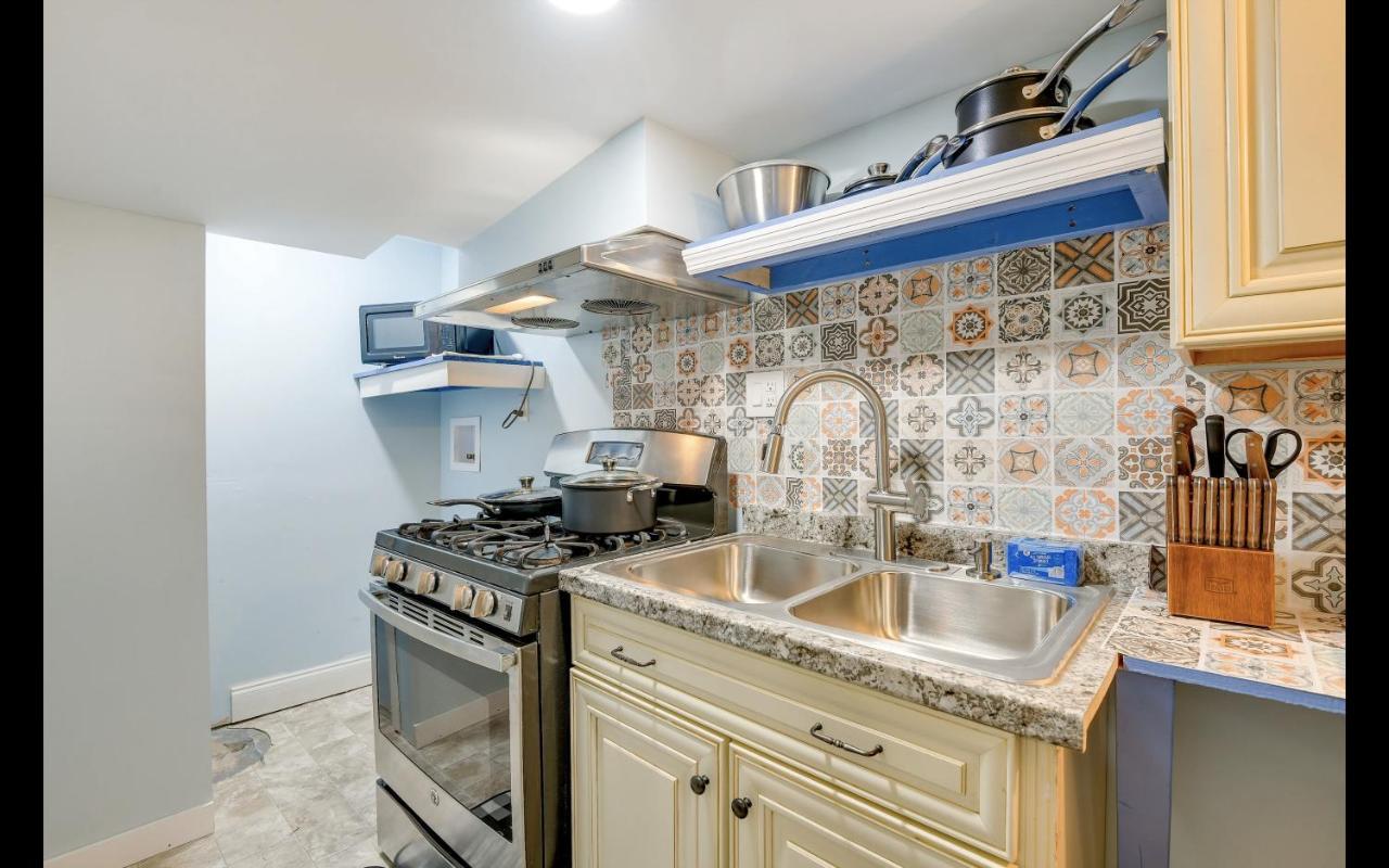 Splendid Cheerful 2-Bedroom Residential Hyattsville Bagian luar foto